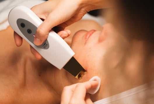 Peeling Facial com Ultrassom